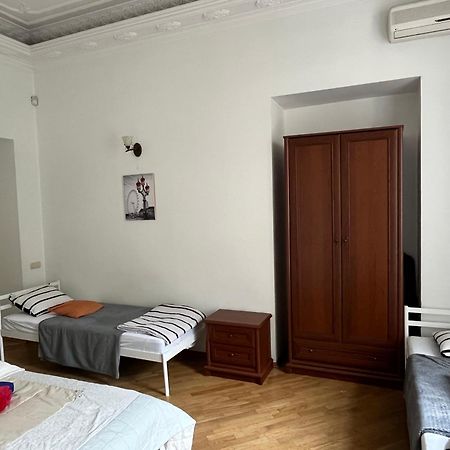 Центрум Апартаментс Lvov Exteriér fotografie